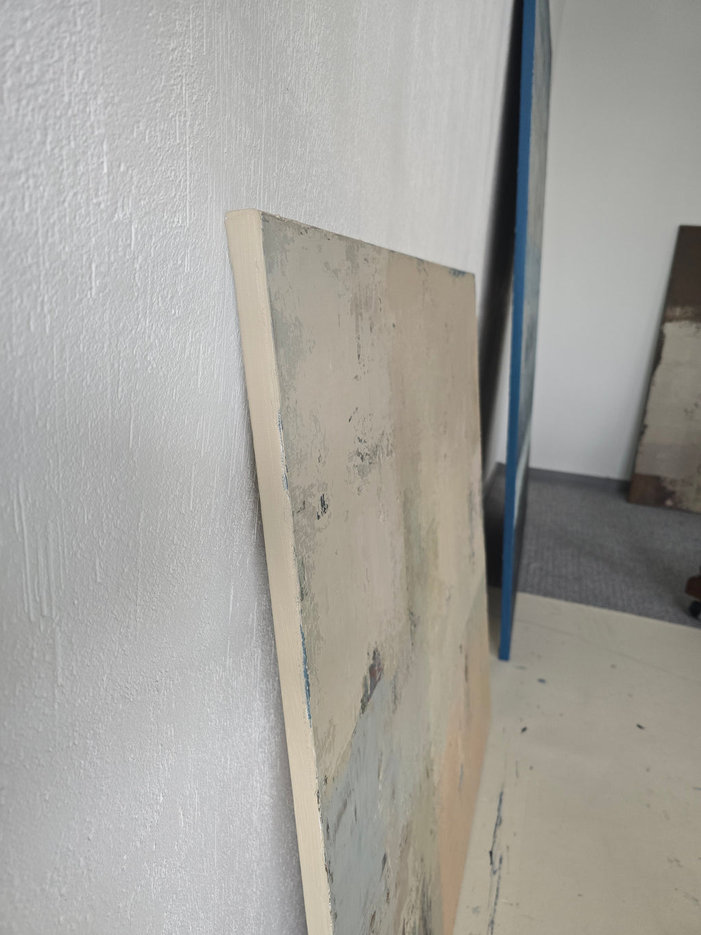 large abstract neutral wall art modern interior BIRUTE STUDIO